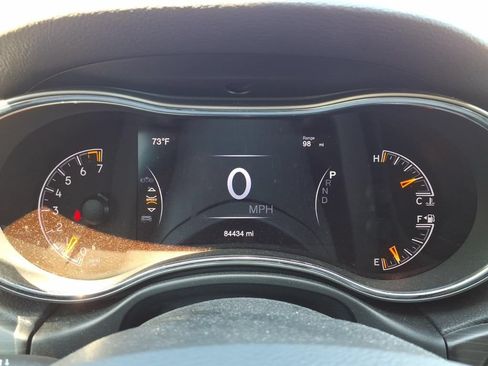 Used 2020 Jeep Grand Cherokee Limited AWD/4WD image 38