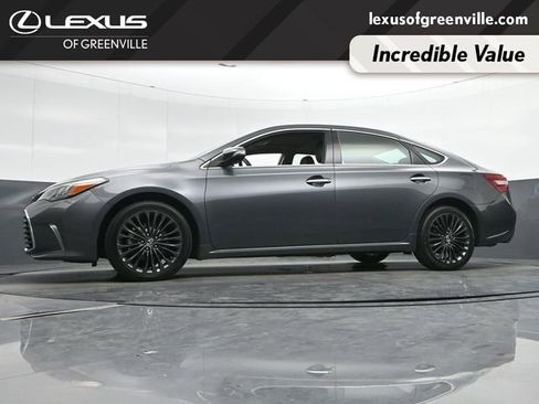 Used 2017 Toyota Avalon Touring image 39