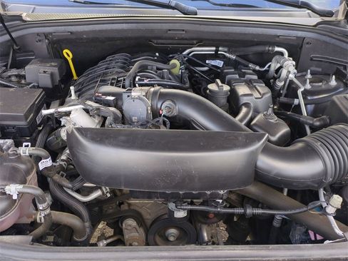 Used 2023 Dodge Durango GT image 28