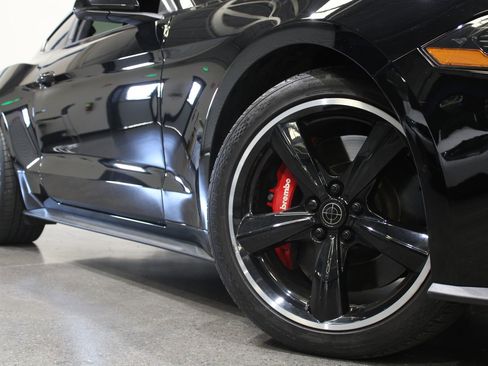 Used 2019 Ford Mustang Bullitt RWD image 3