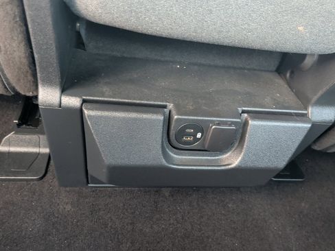 Certified 2022 Ford F150 XLT w/ Equipment Group 302A High image 12