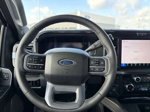 Used 2026 Ford F250 Lariat w/ FX4 Off-Road Package AWD/4WD image 10