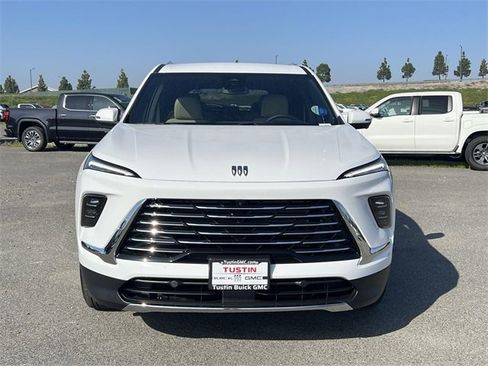 New 2026 Buick Enclave Preferred image 8