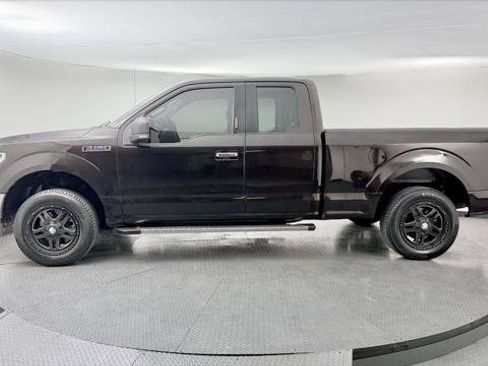Used 2018 Ford F150 XLT w/ Equipment Group 302A Luxury RWD image 3