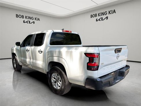 Used 2025 Nissan Frontier S w/ S Utility Package RWD image 3