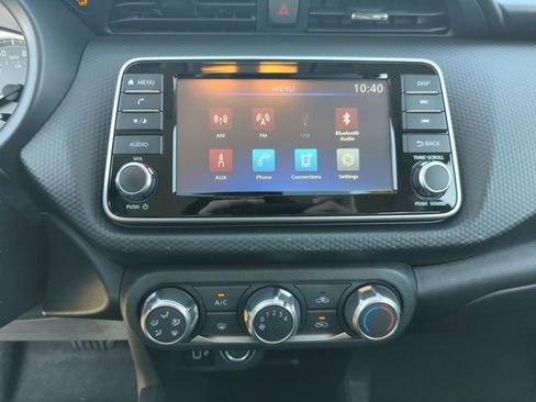 Certified 2022 Nissan Kicks S image 33