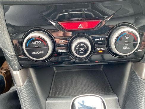 Used 2020 Subaru Forester Limited image 19