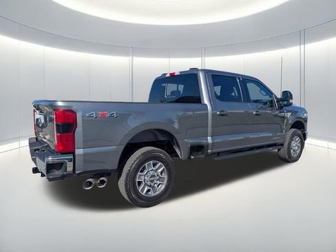 Used 2024 Ford F250 Lariat AWD/4WD image 5