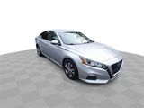 Used 2019 Nissan Altima 2.5 S image 2