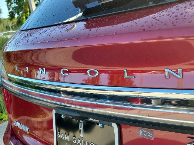 Certified 2019 Lincoln Nautilus Reserve FWD image 7