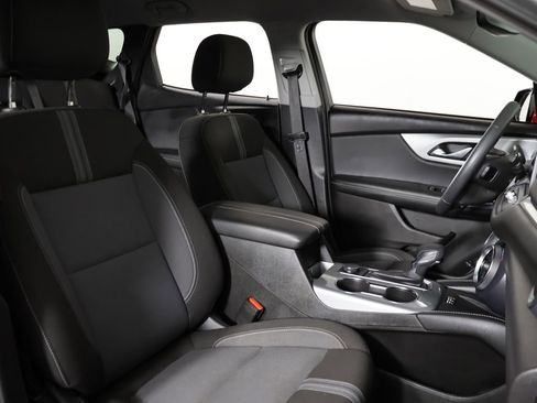 Used 2024 Chevrolet Blazer LT w/ Convenience Package FWD image 30