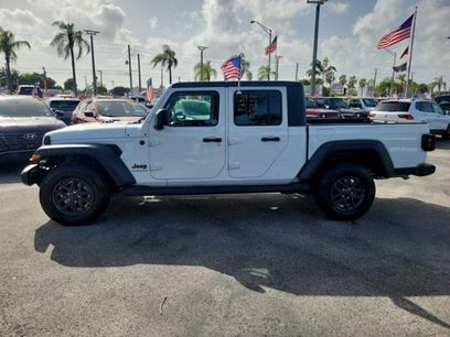 Certified 2025 Jeep Gladiator Sport