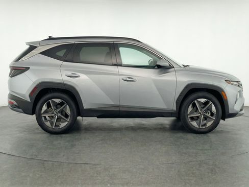 Used 2025 Hyundai Tucson SEL image 11