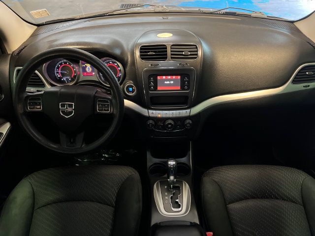 Used 2012 Dodge Journey SXT w/ Flexible Seating Group FWD image 18