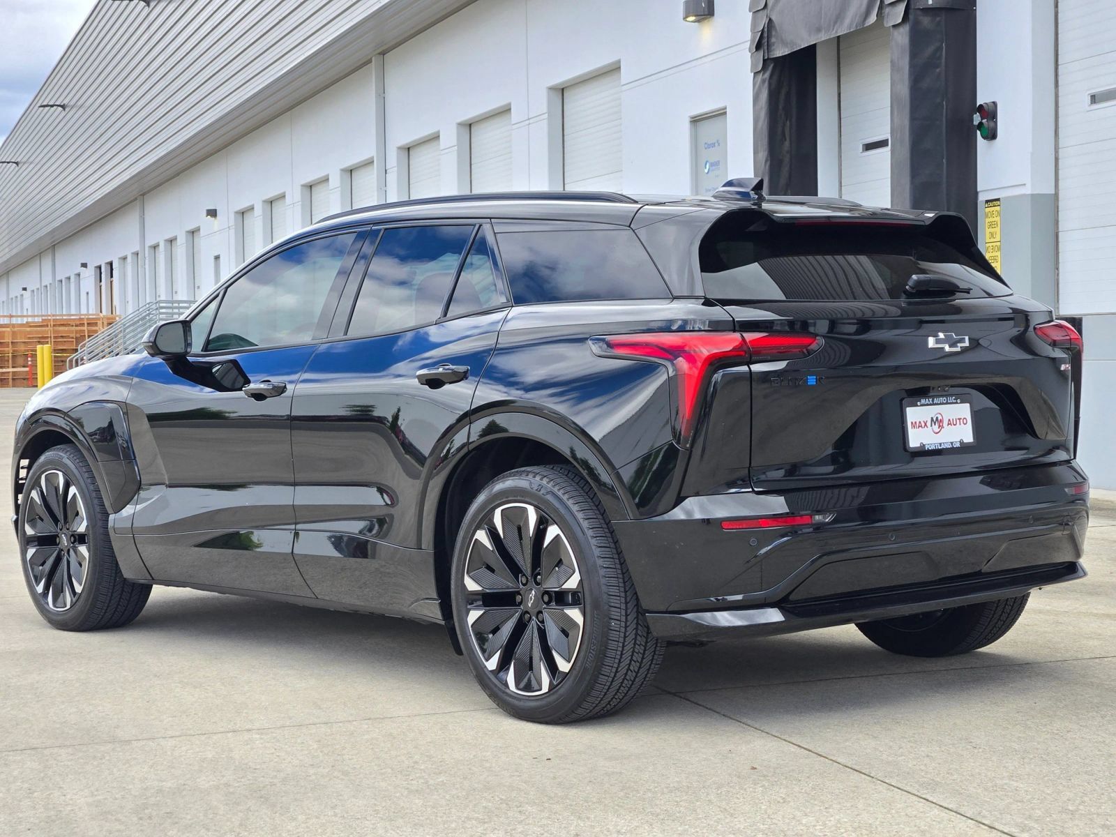 Used 2024 Chevrolet Blazer EV RS RWD image 6