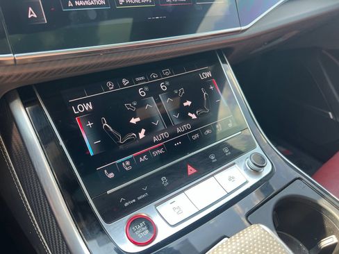 Used 2024 Audi SQ8 Premium Plus w/ S Sport Package AWD/4WD image 9