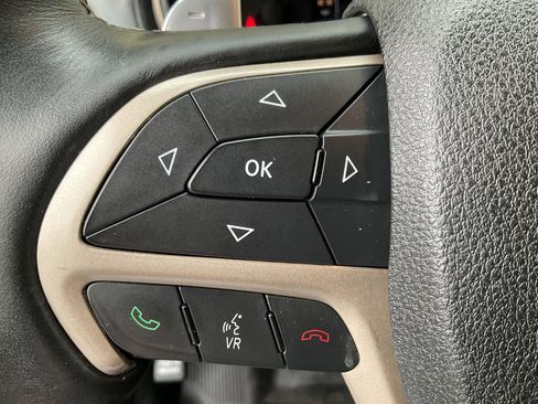 Used 2015 Jeep Grand Cherokee Overland image 35