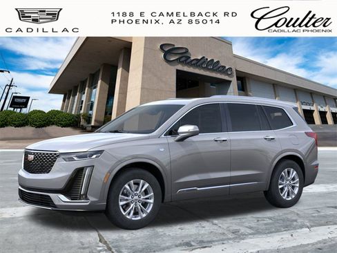 New 2025 Cadillac XT6 Luxury image 2