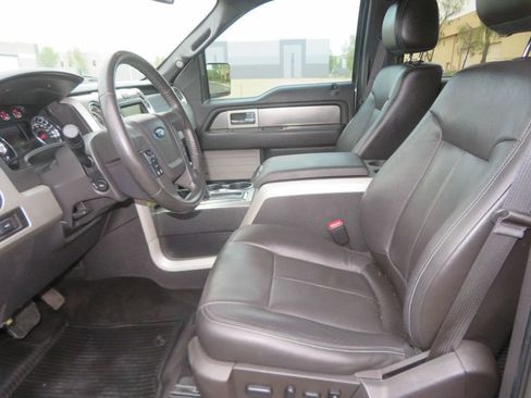 Used 2014 Ford F150 FX4 w/ Equipment Group 402A Luxury AWD/4WD image 19