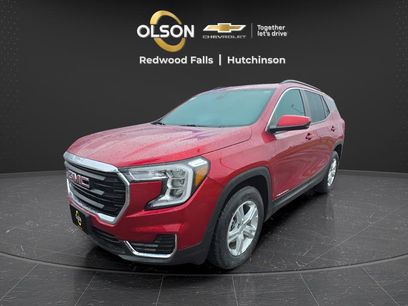 Used 2024 GMC Terrain SLE w/ Driver Convenience Package