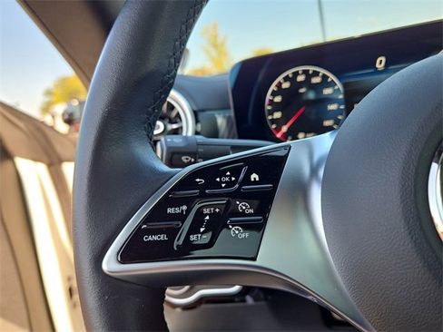 Used 2025 Mercedes-Benz CLA 250 4MATIC image 20