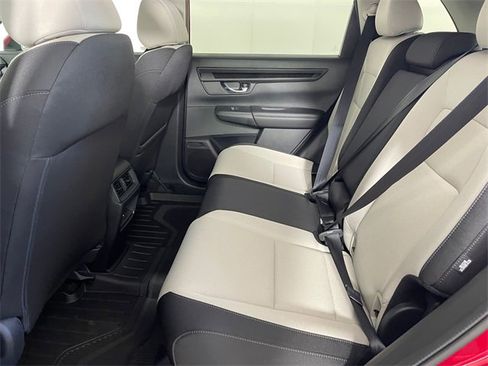 Used 2025 Honda CR-V EX image 11