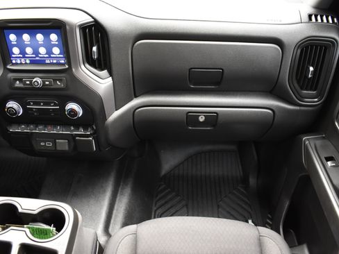 Used 2022 Chevrolet Silverado 1500 Custom Trail Boss image 37