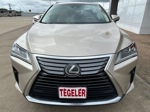 Used 2018 Lexus RX 350L AWD w/ Premium Package image 2