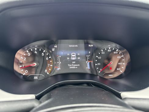 Used 2025 Jeep Compass Limited AWD/4WD image 20