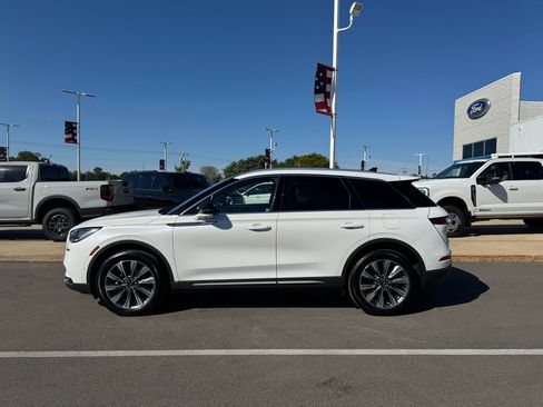 Used 2022 Lincoln Corsair Reserve w/ Equipment Group 201A AWD/4WD image 6