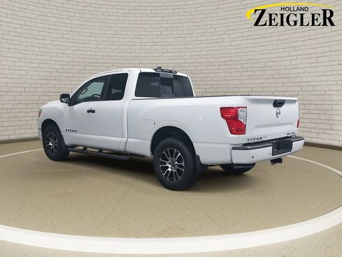 Certified 2024 Nissan Titan SV w/ Accessory Utility Package image 7