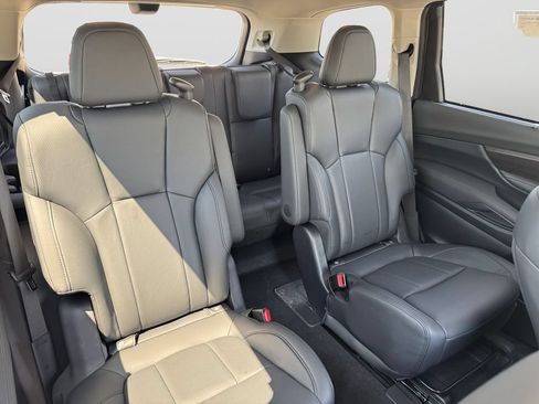 New 2026 Subaru Ascent Touring AWD/4WD image 18
