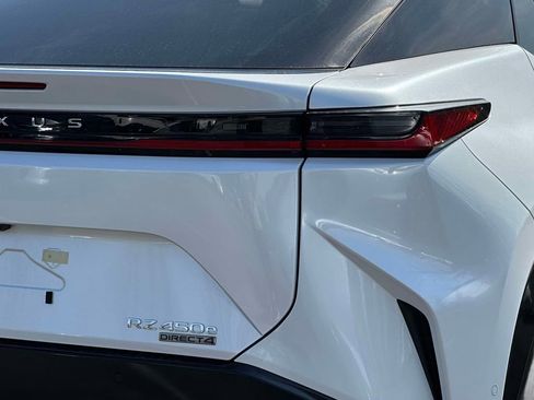 New 2026 Lexus RZ 450e AWD image 9