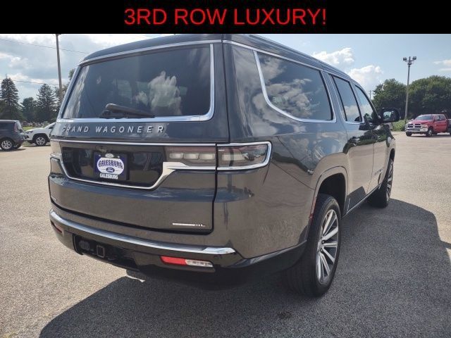 Used 2023 Jeep Grand Wagoneer L Series II AWD/4WD image 5