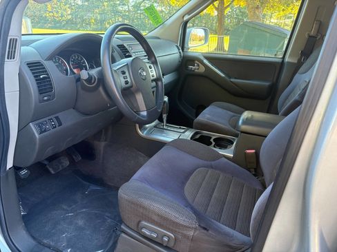Used 2007 Nissan Pathfinder SE w/ SE Premium Pkg image 14