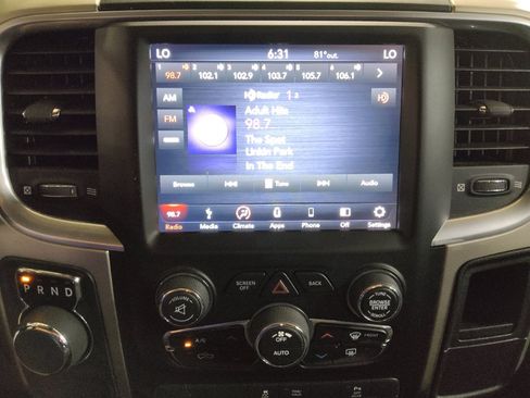 Used 2019 RAM 1500 Warlock RWD image 25