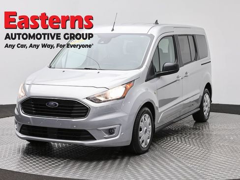 Used 2021 Ford Transit Connect XLT FWD image 1