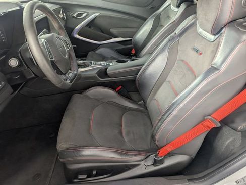 Certified 2018 Chevrolet Camaro ZL1 RWD image 11