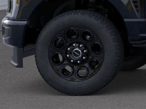 New 2026 Ford F250 Lariat w/ Black Appearance Package AWD/4WD image 19