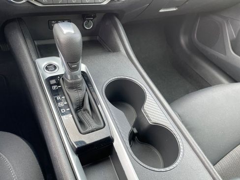 Used 2025 Nissan Altima 2.5 SV image 42