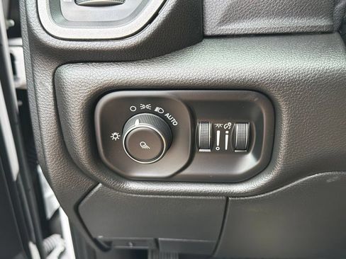 Used 2020 RAM 2500 Tradesman AWD/4WD image 24
