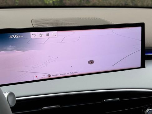 Used 2026 Genesis GV70 2.5T Advanced image 4