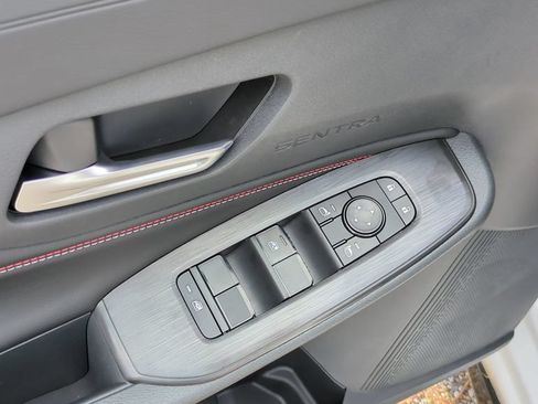 New 2026 Nissan Sentra SR w/ Floor Mat Package FWD image 12