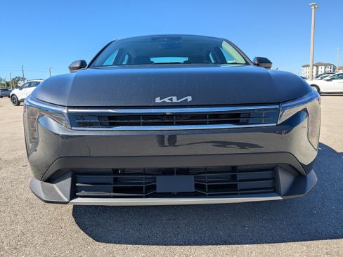 New 2025 Kia K4 EX image 10
