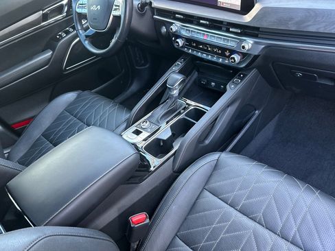 Used 2024 Kia Telluride SX X-Line AWD/4WD image 16