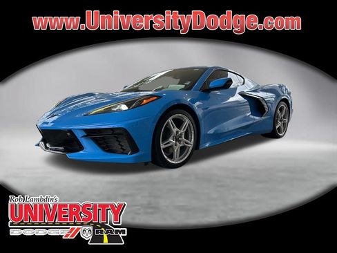 Used 2022 Chevrolet Corvette Stingray Preferred Cpe w/ 2LT RWD image 1