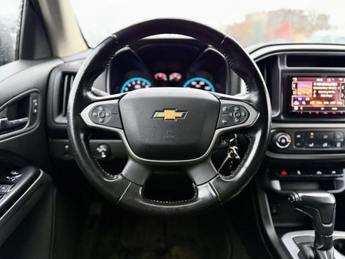 Used 2019 Chevrolet Colorado LT w/ LT Convenience Package image 16