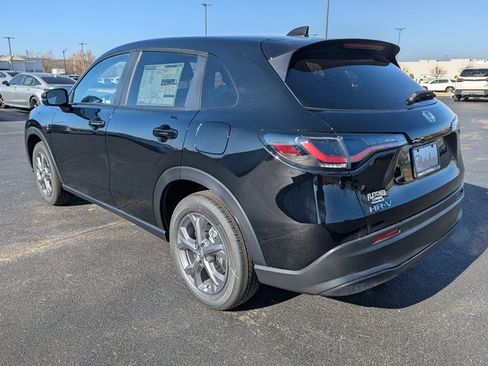 New 2026 Honda HR-V LX image 9