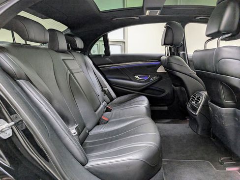 Used 2018 Mercedes-Benz S 450 Sedan image 27