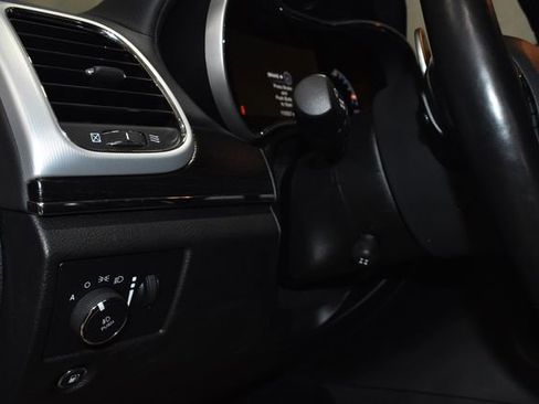 Certified 2020 Jeep Grand Cherokee Summit image 30